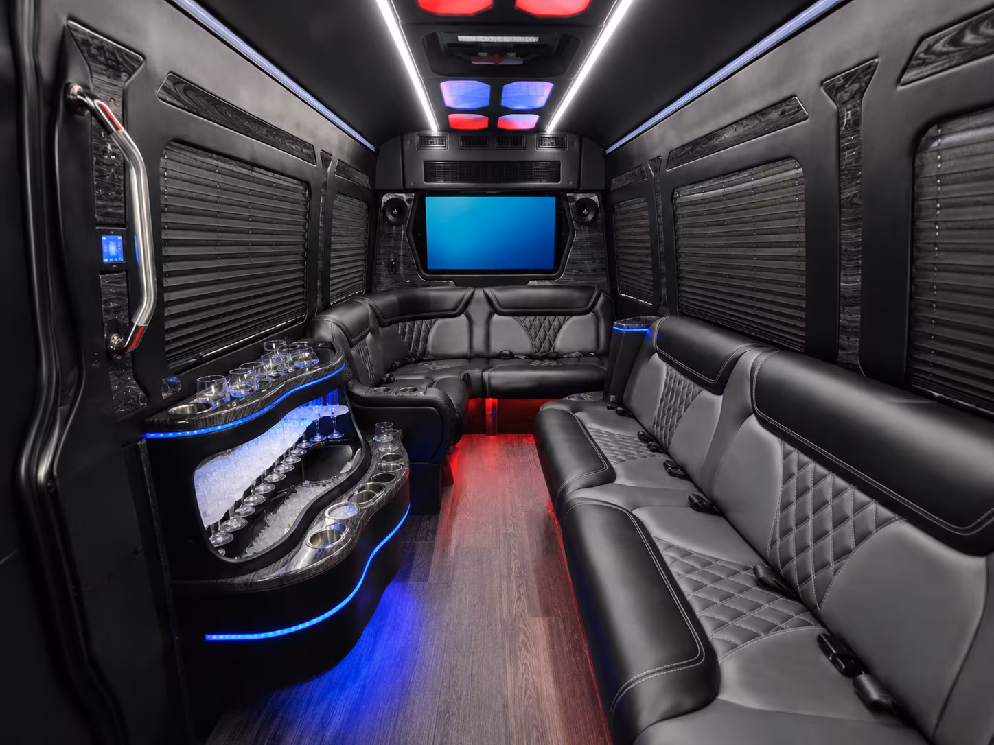 conference and convention shuttles to the georgia world congress center and gicc