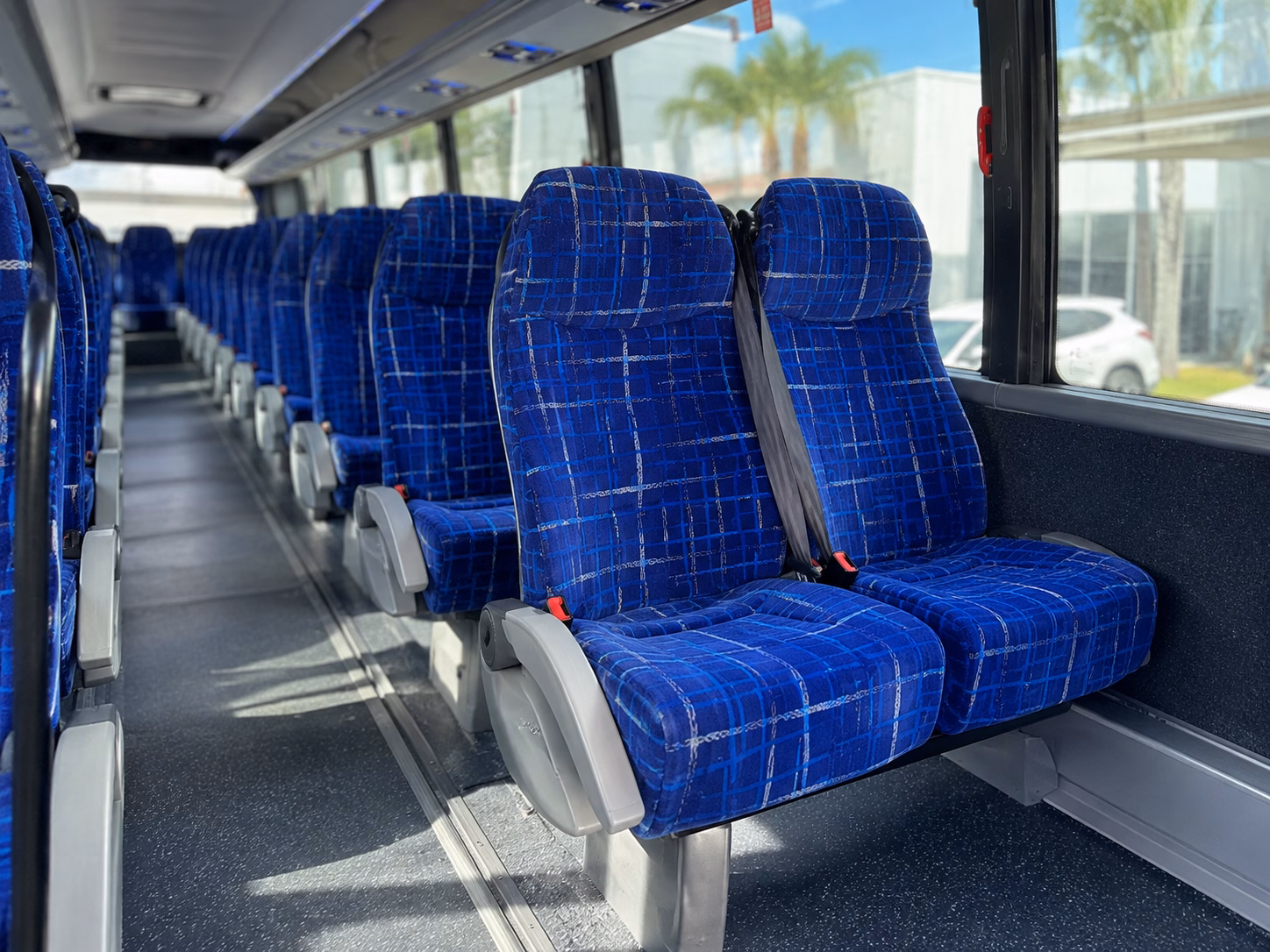 how the type of bus you choose changes the price in south fulton georgia